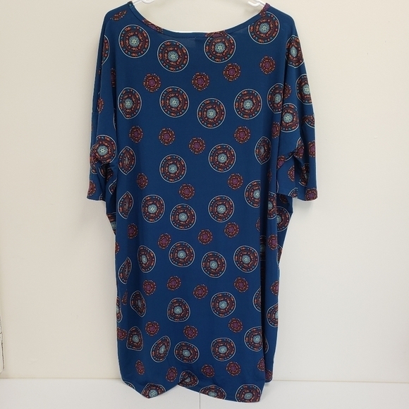 Lularoe Floral Circles Blue Womens Top Size XL - Picture 2 of 5